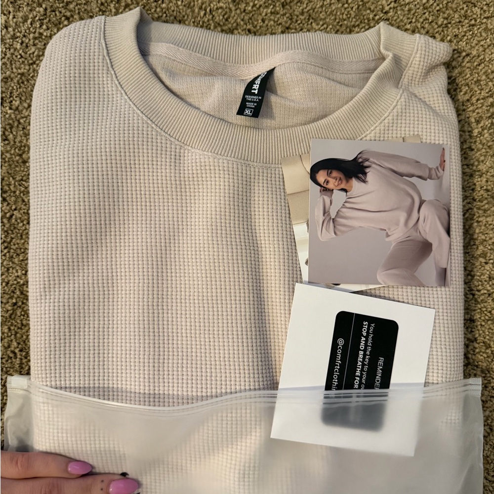 Waffle-Knit Long Sleeve Crewneck Top - WHITE DOVE